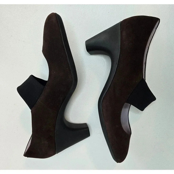 WOMEN'S Johnston & Murphy Denise Coffee Brown Suede 10 M Slip-On Heel Pump New - Picture 6 of 9